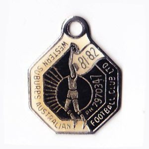 1981-82 Western Suburbs Football Club Member Badge