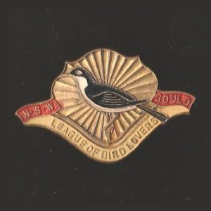 1945 Gould League of Bird Lovers NSW Member Badge Pin s